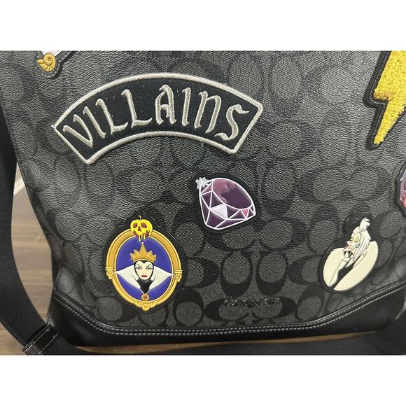 Coach Disney Graham Structured Tote Large Disney Villans Signature Canvas Black - Picture 3 of 16